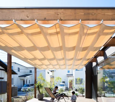 Botanical House｜A Home for Outdoor Enthusiasts｜Custom-built house｜Terrace