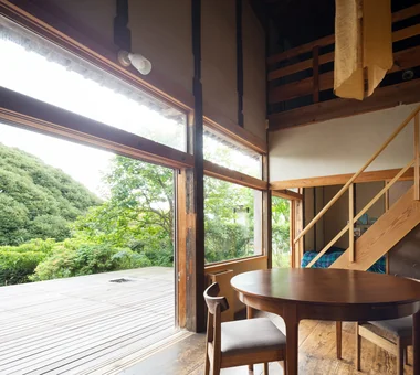 House in the Forest｜Homes with Scenic Views｜Custom-built house｜Dining Area