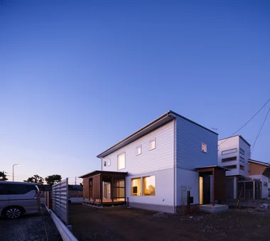 光之荡漾｜引入自然光的住宅｜房屋参观｜定制住宅