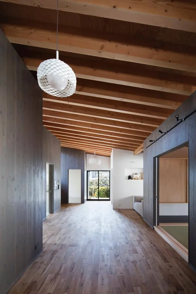 House in Tondabayashi