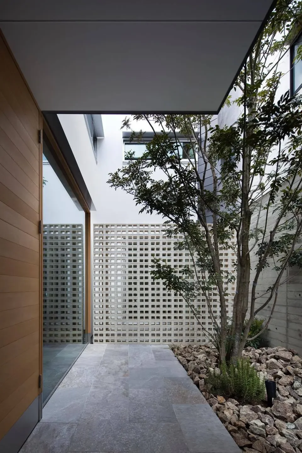 House in Higashitezukayama