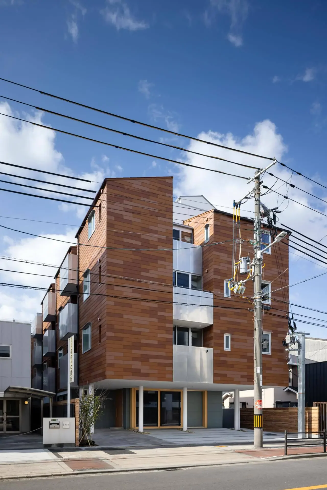 Group Home for Persons with Disabilities + Shared Senior Housing in Higashiyodogawa