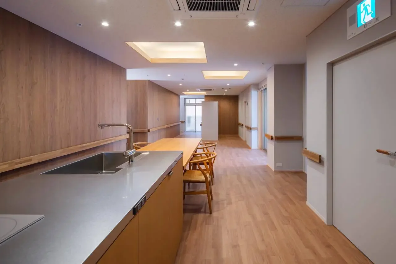 Group Home for Persons with Disabilities + Shared Senior Housing in Higashiyodogawa