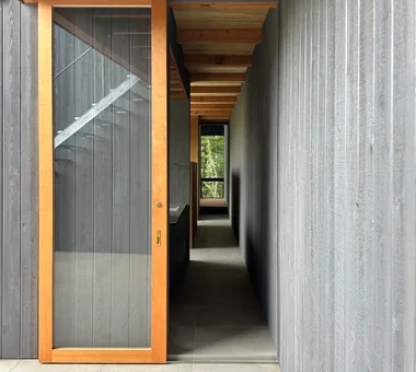 轻井泽露台｜有艺术气息的住宅｜定制住宅｜走廊