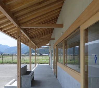 わんぱーくあおがき｜施設建築