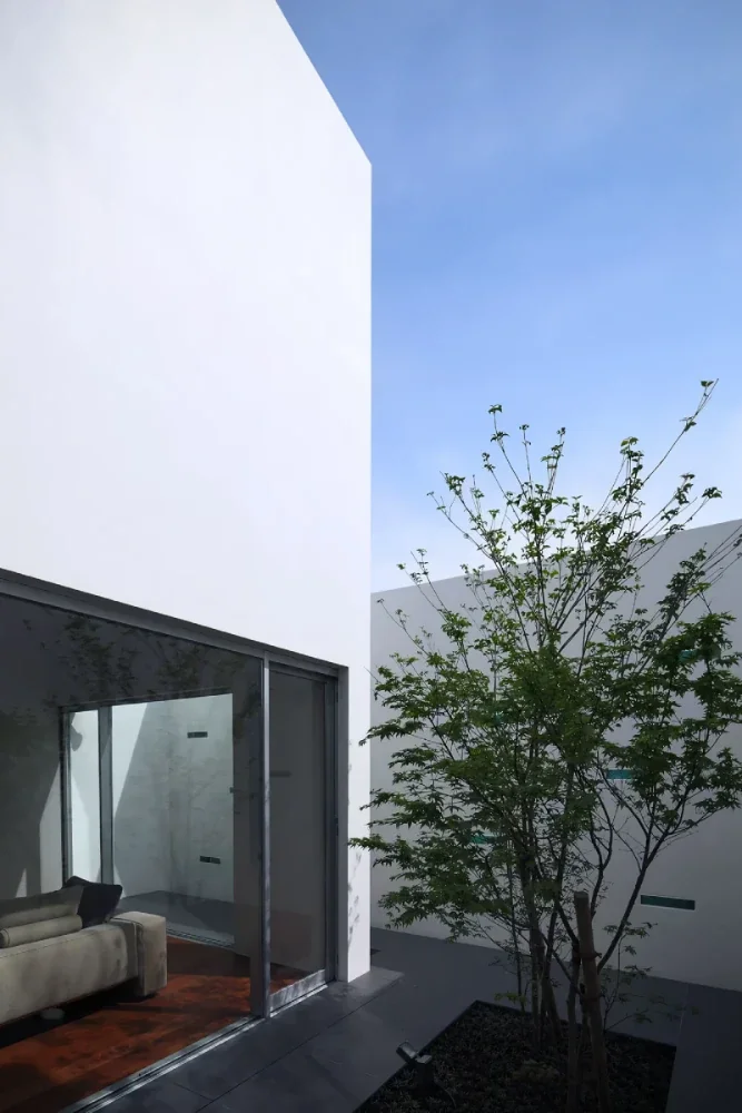 Masahiko Sawamura Architect and Associates