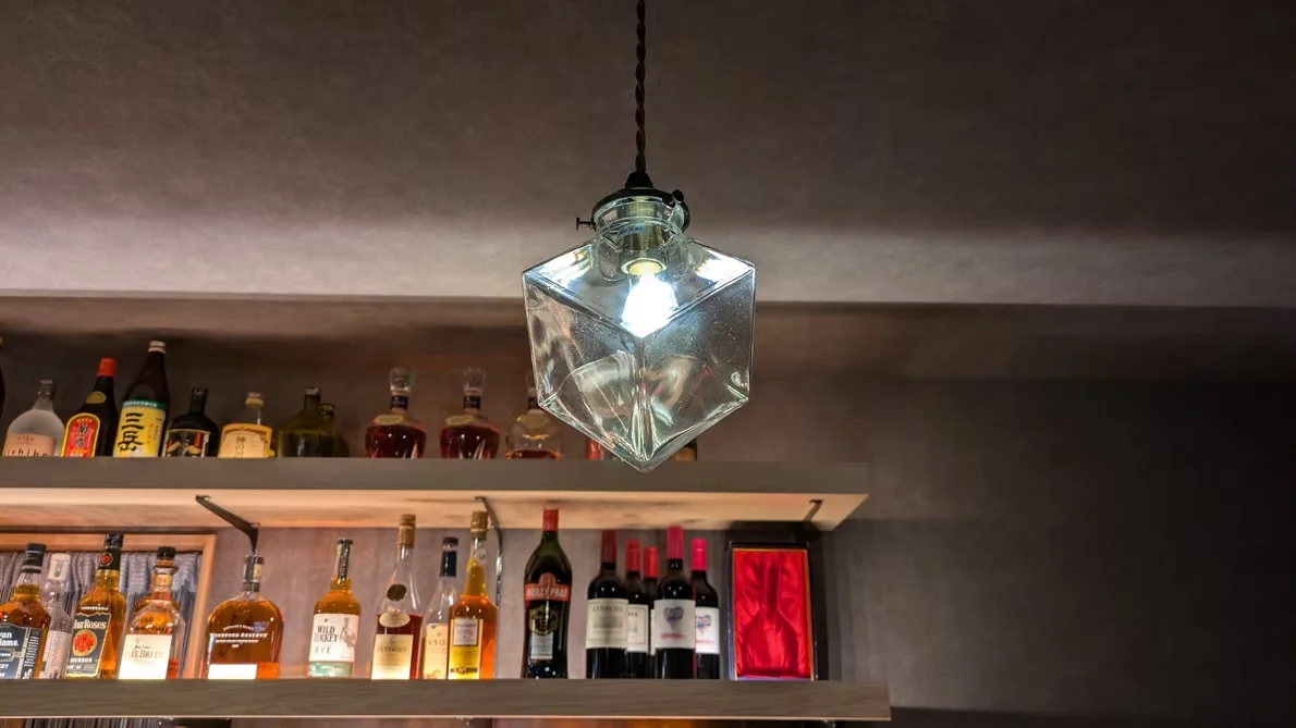 Bar 8up