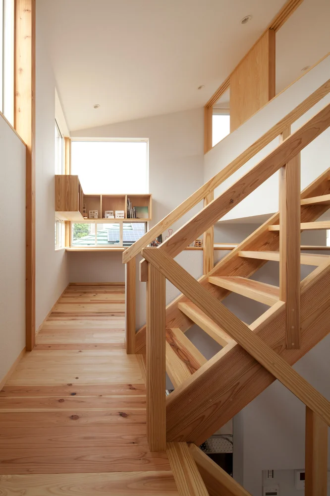 A House Living in Harmony with Wood