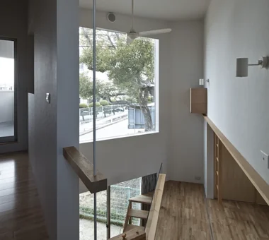 段床三角ボイドの家｜コンテンポラリーデザインの家｜注文住宅｜吹き抜け