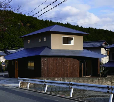 4曲屋根の家｜和モダンな家｜注文住宅｜外観