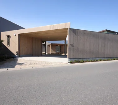 建築師:伊藤嘉浩｜設計事務所:I 設計室｜三重縣四日市市｜客製化住宅