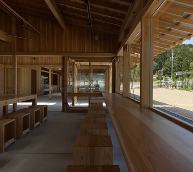 Suzuki Fisheries Main Store｜Institutional & Commercial Architecture