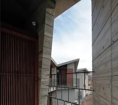 VILLA MKZ｜玄关｜定制住宅
