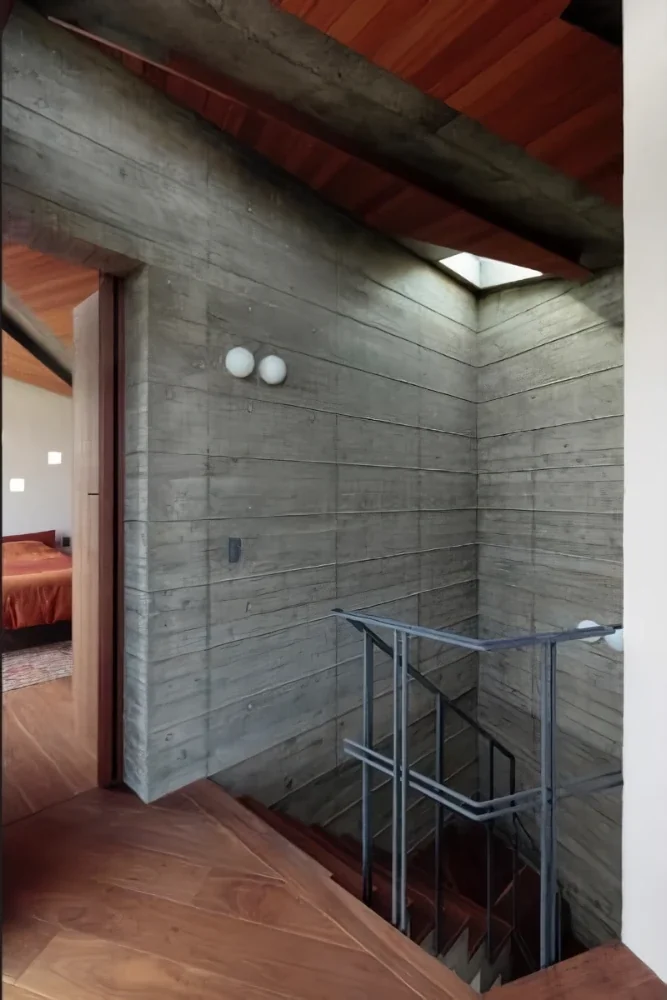VILLA MKZ