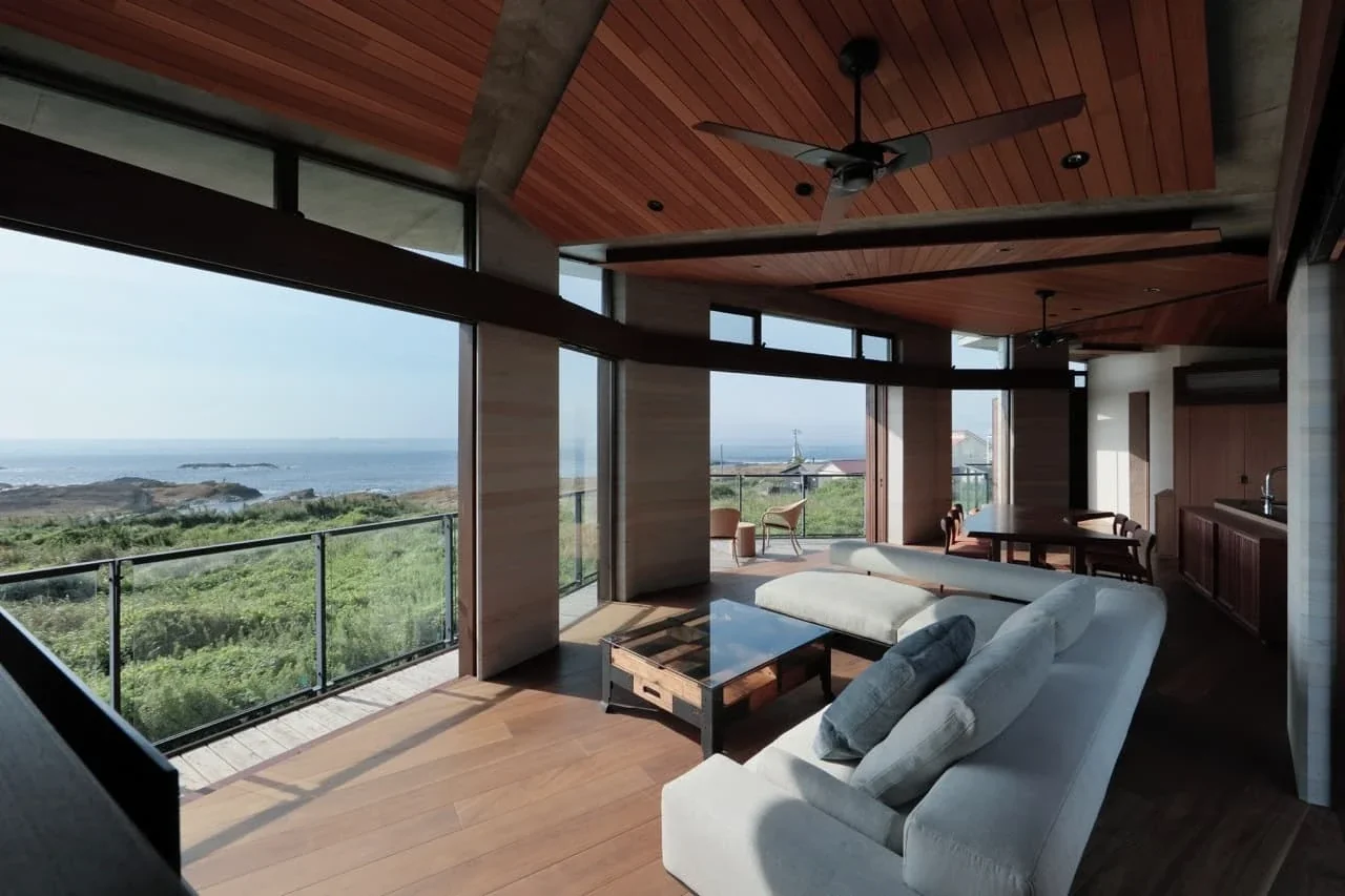 VILLA MKZ