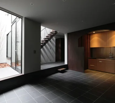 灰色峽谷｜帶弧形/曲面牆的住宅｜房屋導覽｜客製化住宅