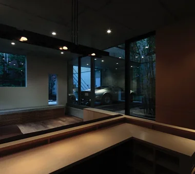 三次｜帶傳統/正式庭園的住宅｜房屋導覽｜客製化住宅