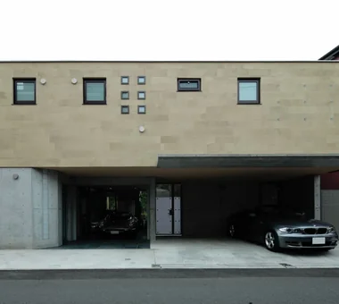 三次｜帶傳統/正式庭園的住宅｜房屋導覽｜客製化住宅