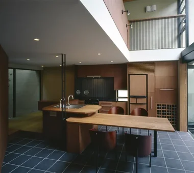 黑箱-涩谷H｜巧妙引入光线的住宅｜房屋参观｜定制住宅