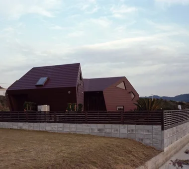 海滨贝壳住宅｜带防腐木平台（Wood Deck）的住宅｜房屋参观｜定制住宅