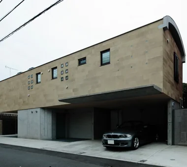 三次｜帶傳統/正式庭園的住宅｜房屋導覽｜客製化住宅