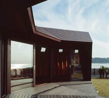 海滨贝壳住宅｜带防腐木平台（Wood Deck）的住宅｜房屋参观｜定制住宅