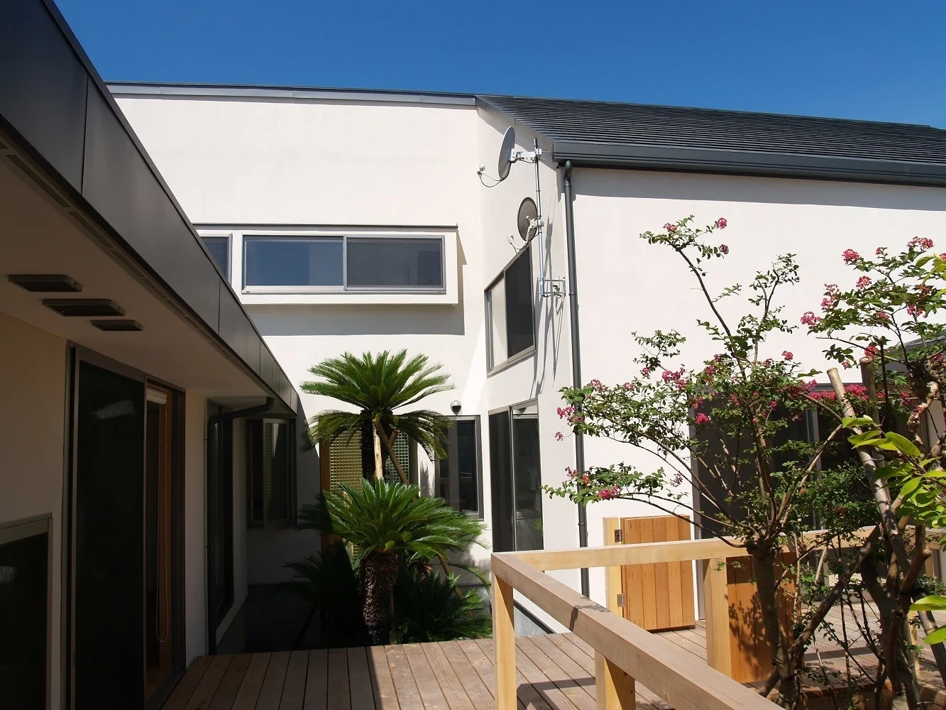 House on the North Side of Chigasaki East Coast