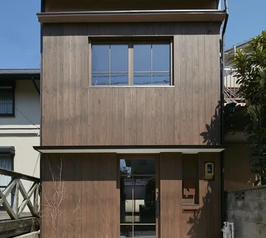 希望之屋｜设有家庭健身房的住宅｜定制住宅｜外立面