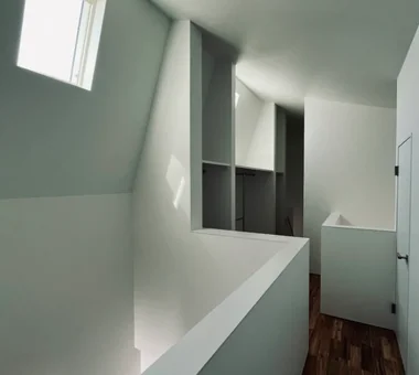 house YK -滲みの吹抜-｜土間のある家｜注文住宅｜廊下