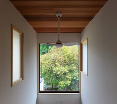 坡道之屋｜木之居｜定制住宅｜挑空