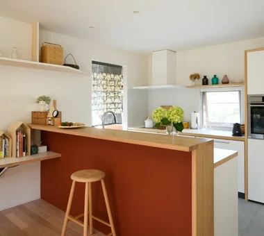 Scandinavian-Inspired Living｜Homes for Design Enthusiasts｜Custom-built house｜Kitchen