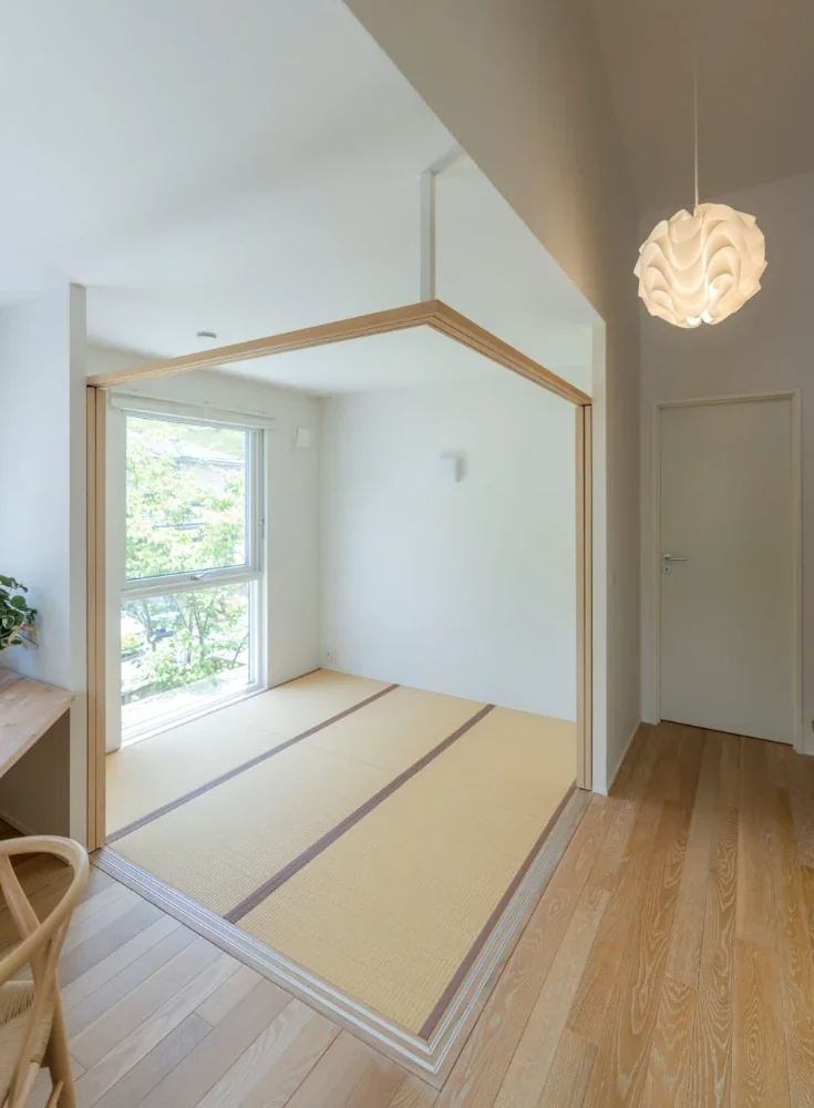 A relaxed lifestyle for a dual-income family raising children
