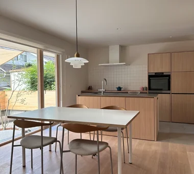 Designing a Home Beginning with the Interior｜A Home for Furniture Enthusiasts｜Custom-built house｜Dining Area