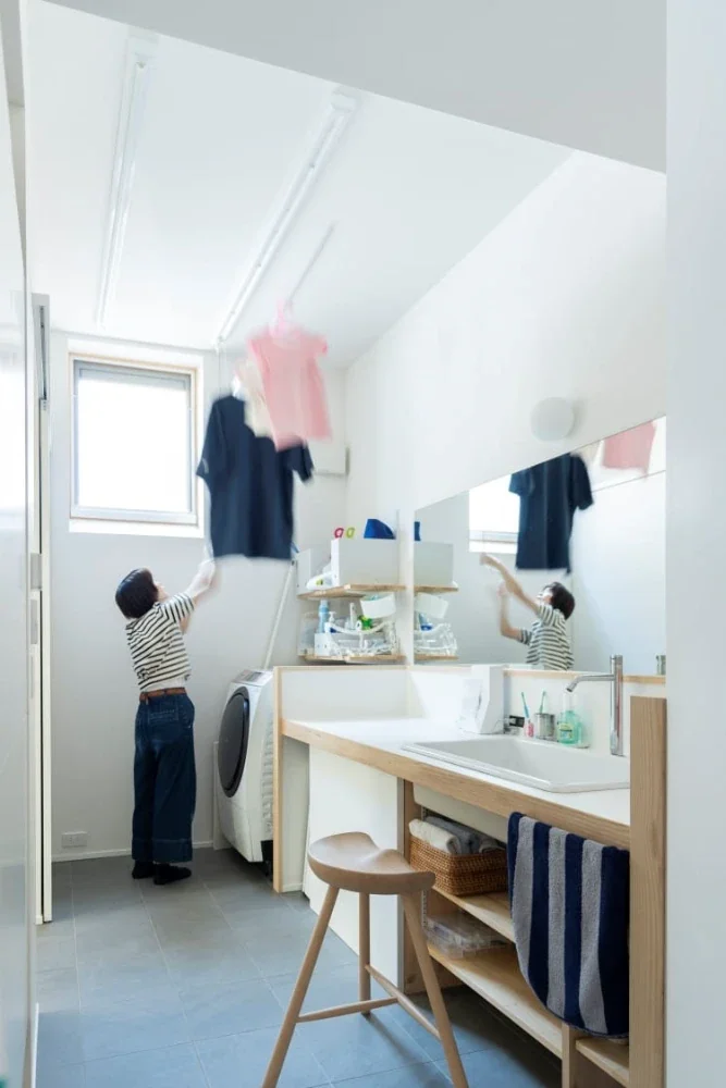 A relaxed lifestyle for a dual-income family raising children