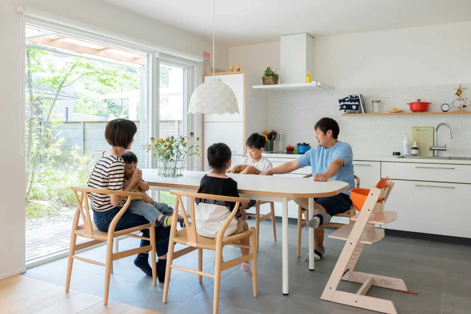 A relaxed lifestyle for a dual-income family raising children