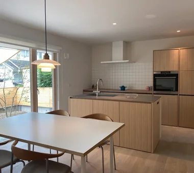 Designing a Home Beginning with the Interior｜A Home for Furniture Enthusiasts｜Custom-built house｜Dining Area