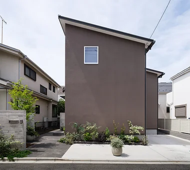 横滨之屋｜庭院住宅｜定制住宅｜外立面