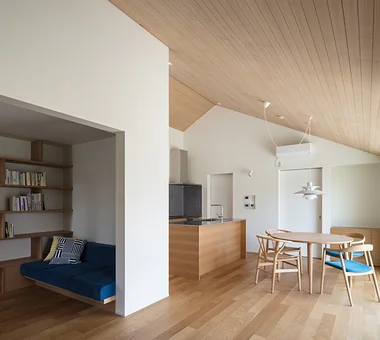 秋留野之屋｜設有壁面書架的住宅｜房屋導覽｜客製化住宅