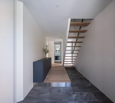 House in Hamura｜The Simple House｜Custom-built house｜Entrance hall
