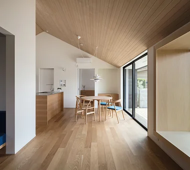 秋留野之屋｜設有壁面書架的住宅｜房屋導覽｜客製化住宅