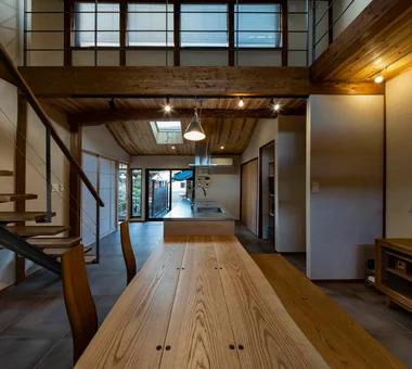 Renovation of a Traditional Farmhouse with a Large Double-Height Space | Kitamachi House｜Homes for Antique Enthusiasts｜Room Tour｜Custom-built house
