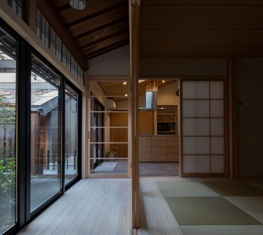 Renovation of a Traditional Farmhouse with a Large Double-Height Space | Kitamachi House｜Homes for Antique Enthusiasts｜Room Tour｜Custom-built house