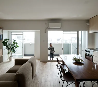 减法之家｜剔除多余的公寓改造｜紧凑住宅｜定制住宅｜客厅