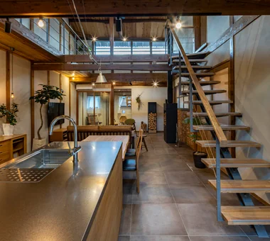Renovation of a Traditional Farmhouse with a Large Double-Height Space | Kitamachi House｜Homes for Antique Enthusiasts｜Room Tour｜Custom-built house