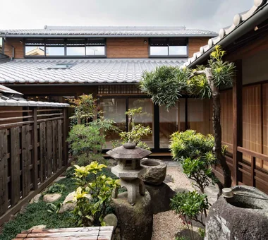 Renovation of a Traditional Farmhouse with a Large Double-Height Space | Kitamachi House｜Homes for Antique Enthusiasts｜Room Tour｜Custom-built house