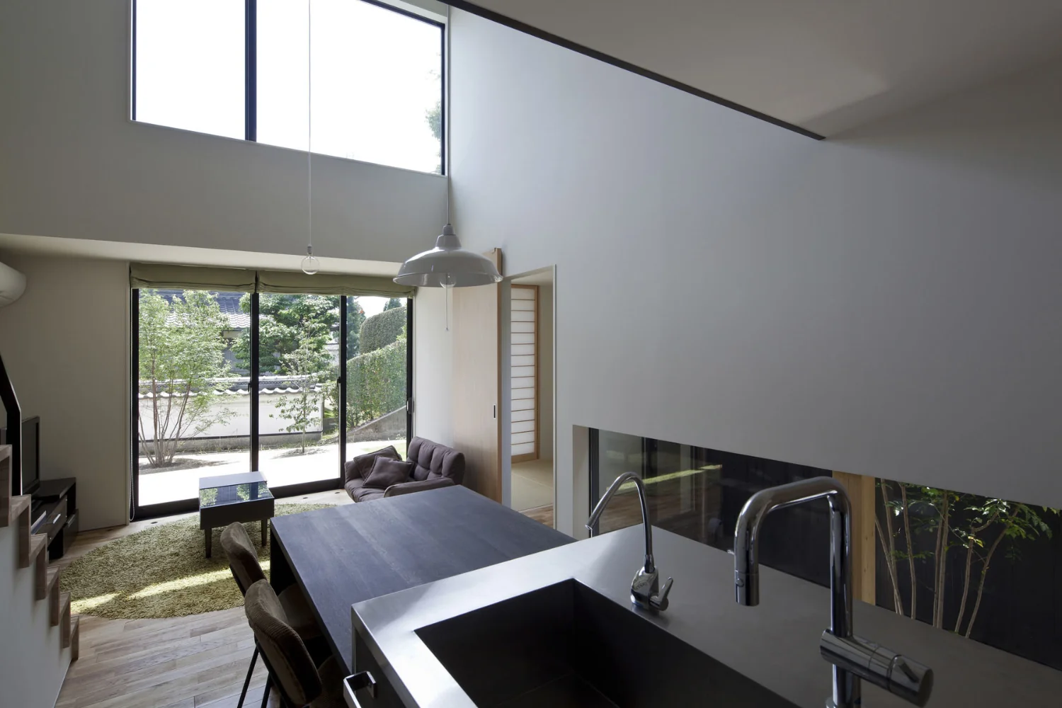 Dining kitchen.
