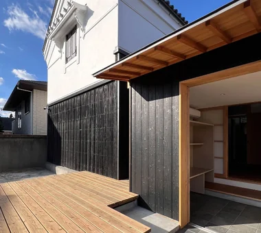 Renovation of an Urban Residence Retaining a Kura | Abeno Residence｜Homes for Antique Enthusiasts｜Custom-built house｜Exterior