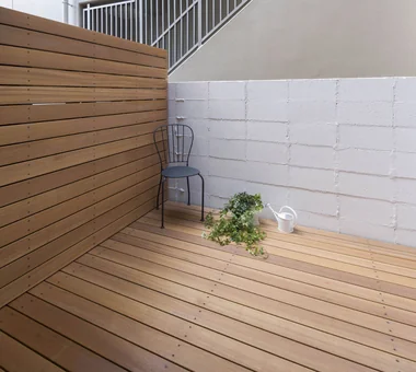 Studio Apartment with Private Garden and Large Desk | D#102｜Minimalist Design Residences｜Custom-built house｜Terrace
