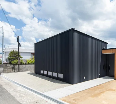 A Small House Composed of Three Connected Boxes (Large, Medium, Small) | Tsuzura House｜Single-Story Houses｜Room Tour｜Custom-built house