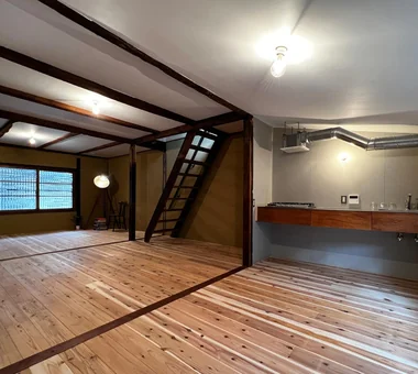 一室公寓与京都町家的叠合｜昭和小路长屋Ⅲ｜现代住宅｜定制住宅｜厨房